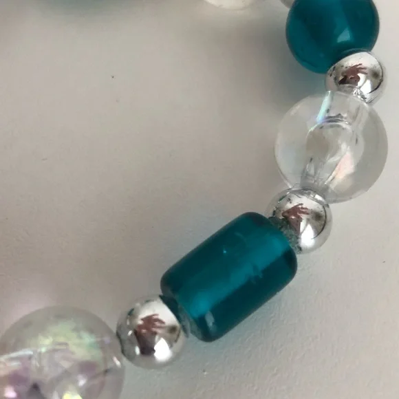 NEW Handcrafted Bracelet (Teal) - Picture 3 of 5